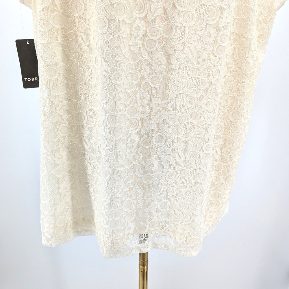 Torrid Lace Blouse Ivory Romantic Boho Mesh Trim Top NWT 1X - Picture 9 of 10